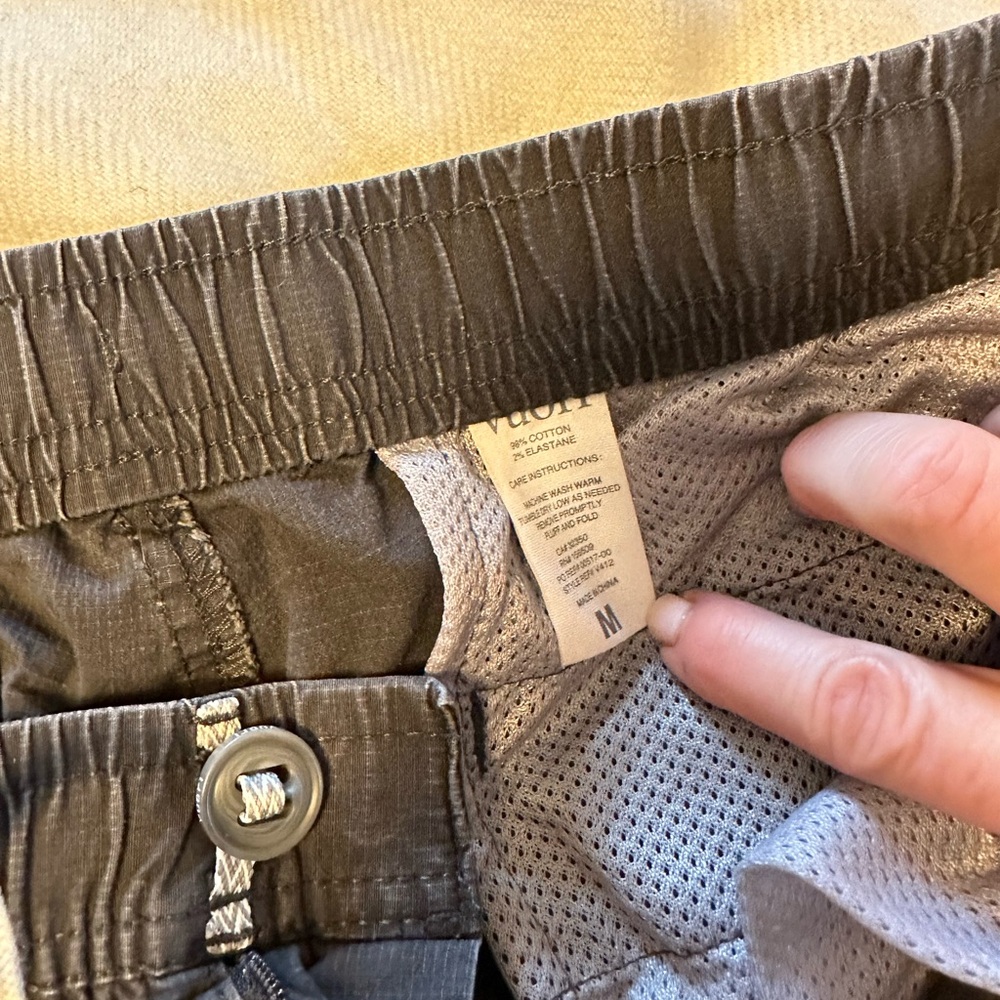 Vuori men’s athletic pant!
